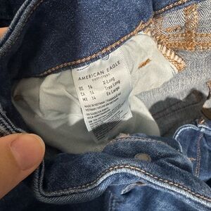 Women’s American eagle jeans